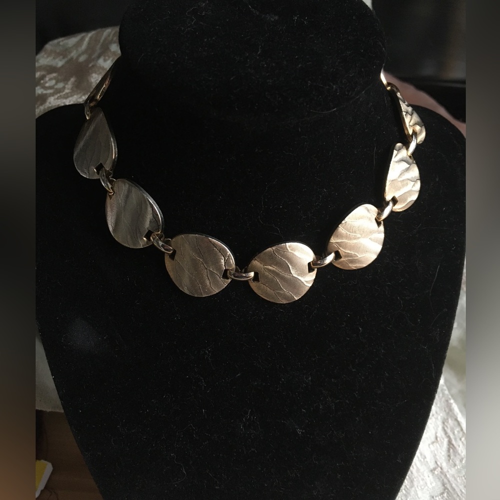 Vintage Sperry Textured Golden book chain choker